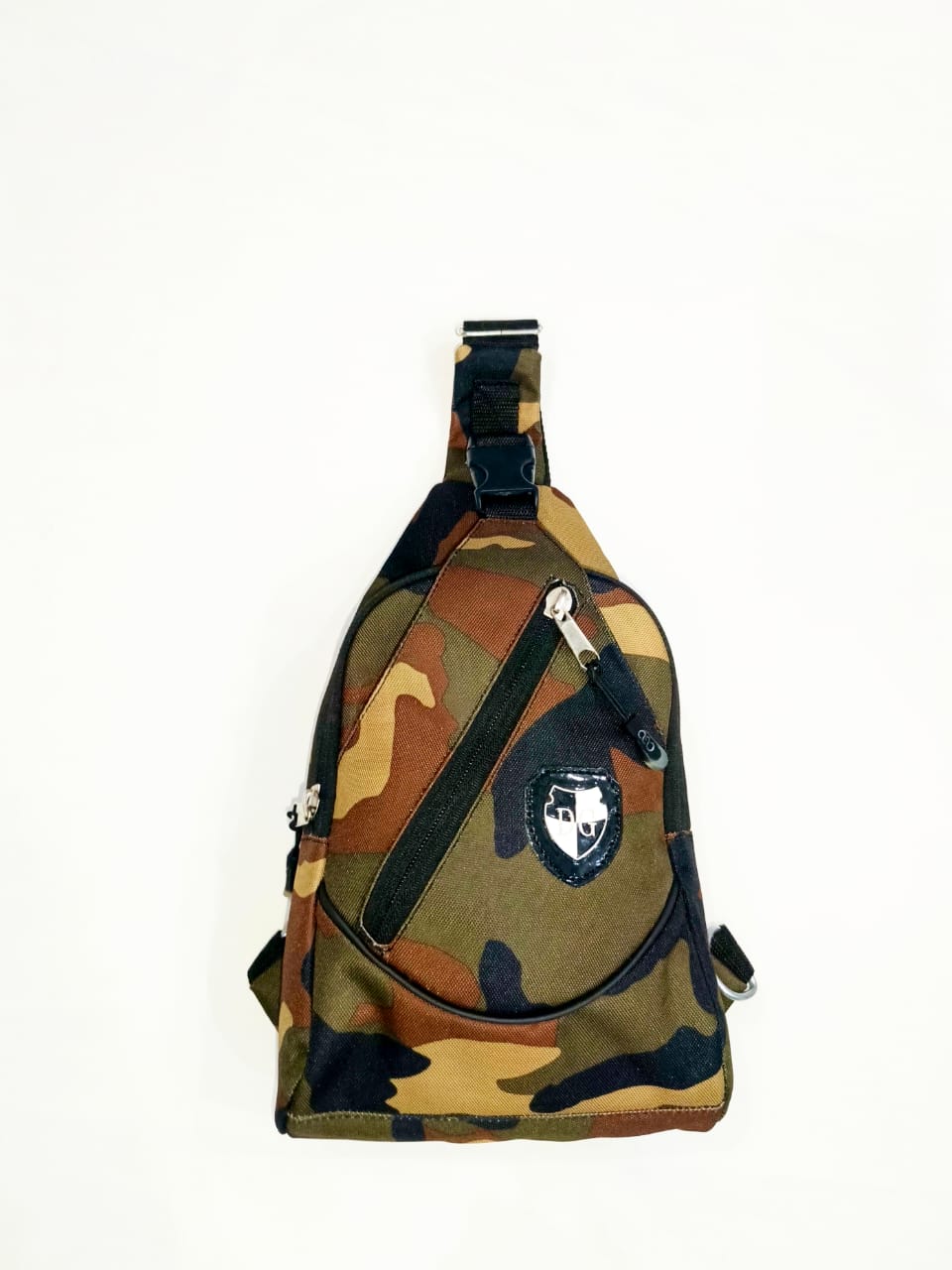 Camouflage Crossbody Sling Bag – Military Style Chest Shoulder Bag for Men & Women