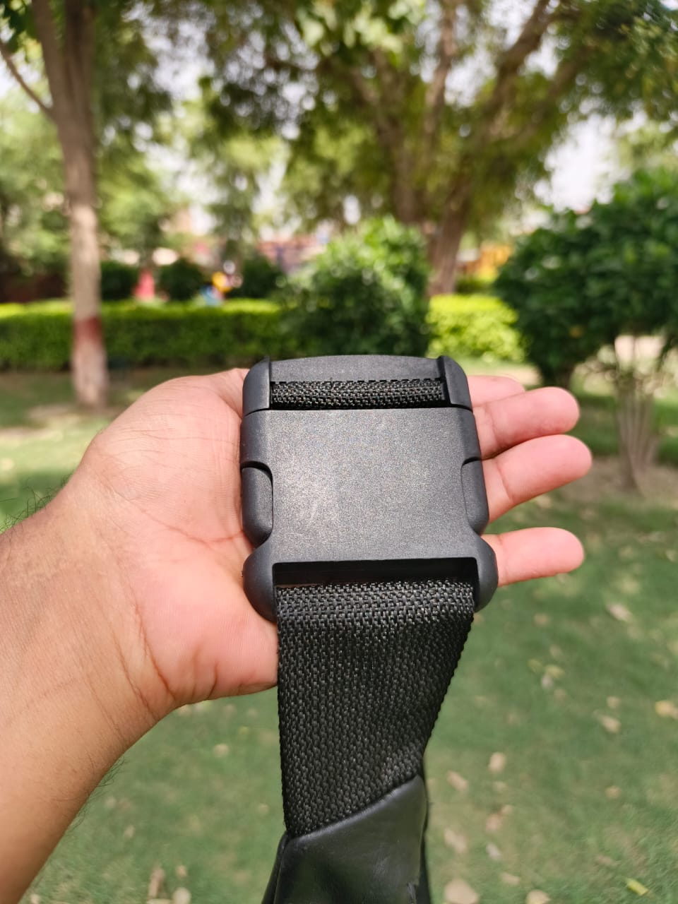 Black Leather Waist Bag – Adjustable Crossbody Fanny Pack with Multiple Pockets