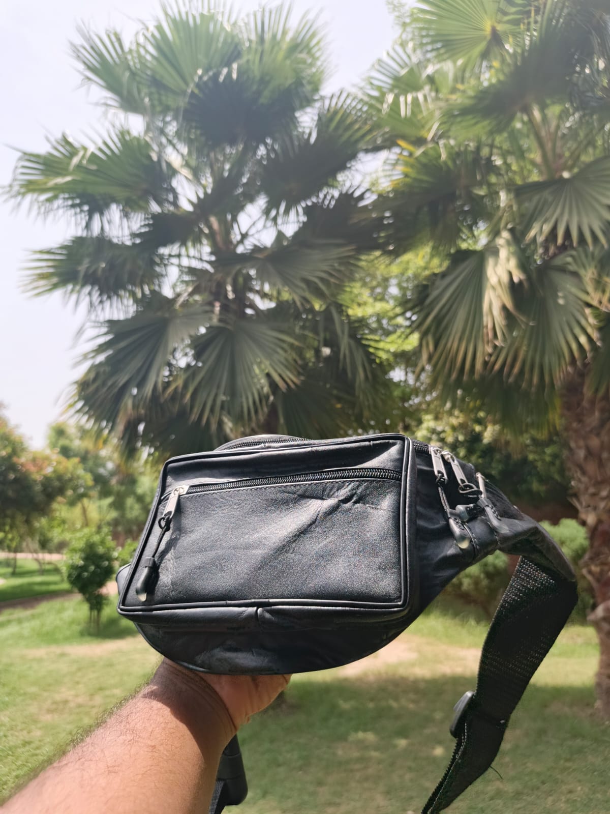 Black Leather Waist Bag – Adjustable Crossbody Fanny Pack with Multiple Pockets