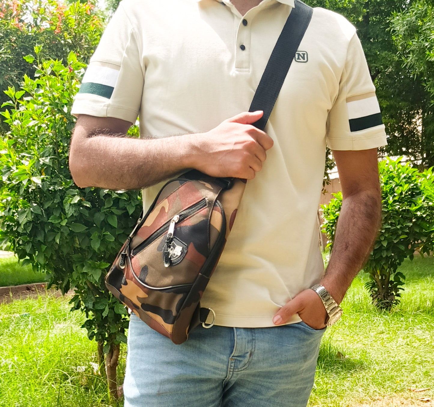 Camouflage Crossbody Sling Bag – Military Style Chest Shoulder Bag for Men & Women